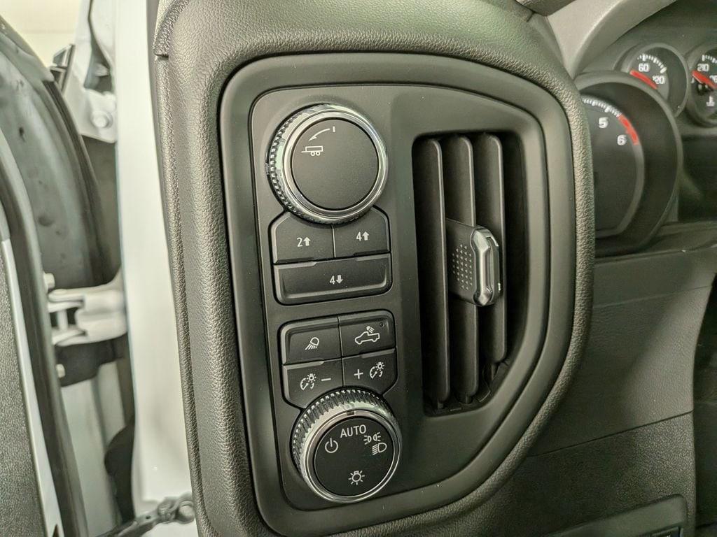 new 2025 GMC Sierra 2500 car, priced at $60,674