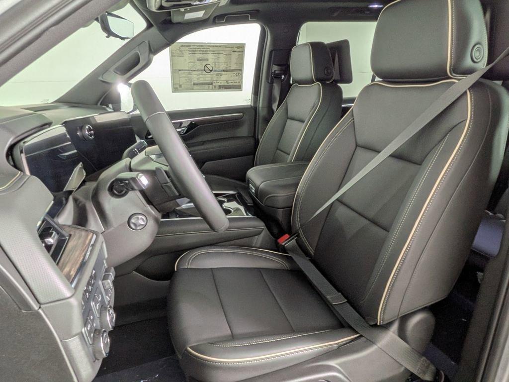 new 2025 Chevrolet Tahoe car, priced at $86,199