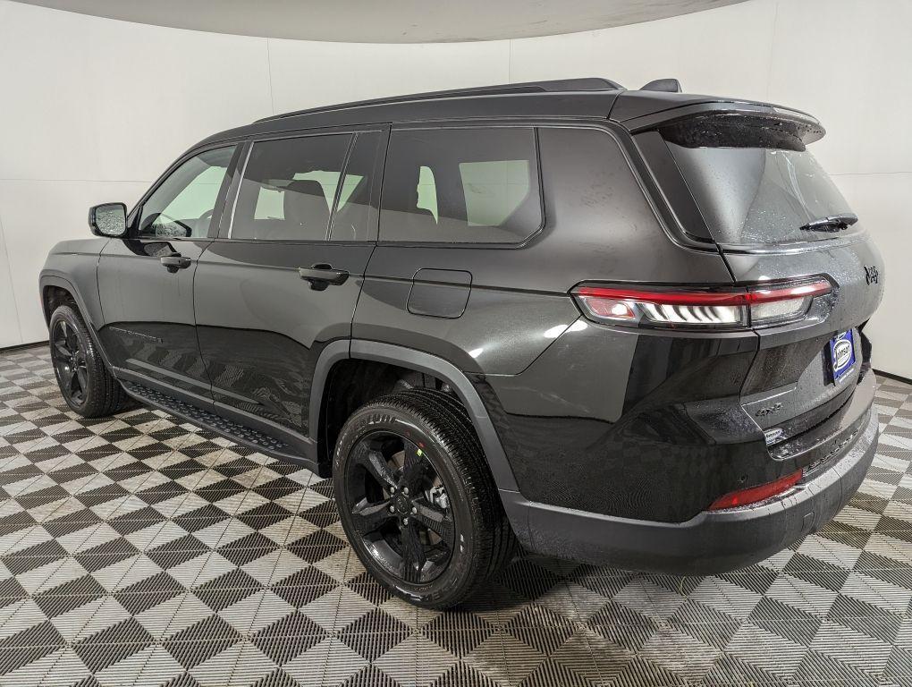 new 2024 Jeep Grand Cherokee L car, priced at $44,071