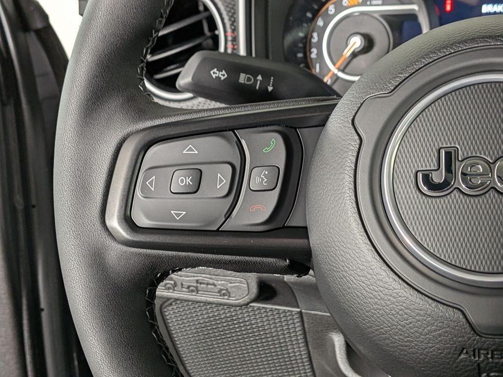 new 2025 Jeep Wrangler car, priced at $55,106