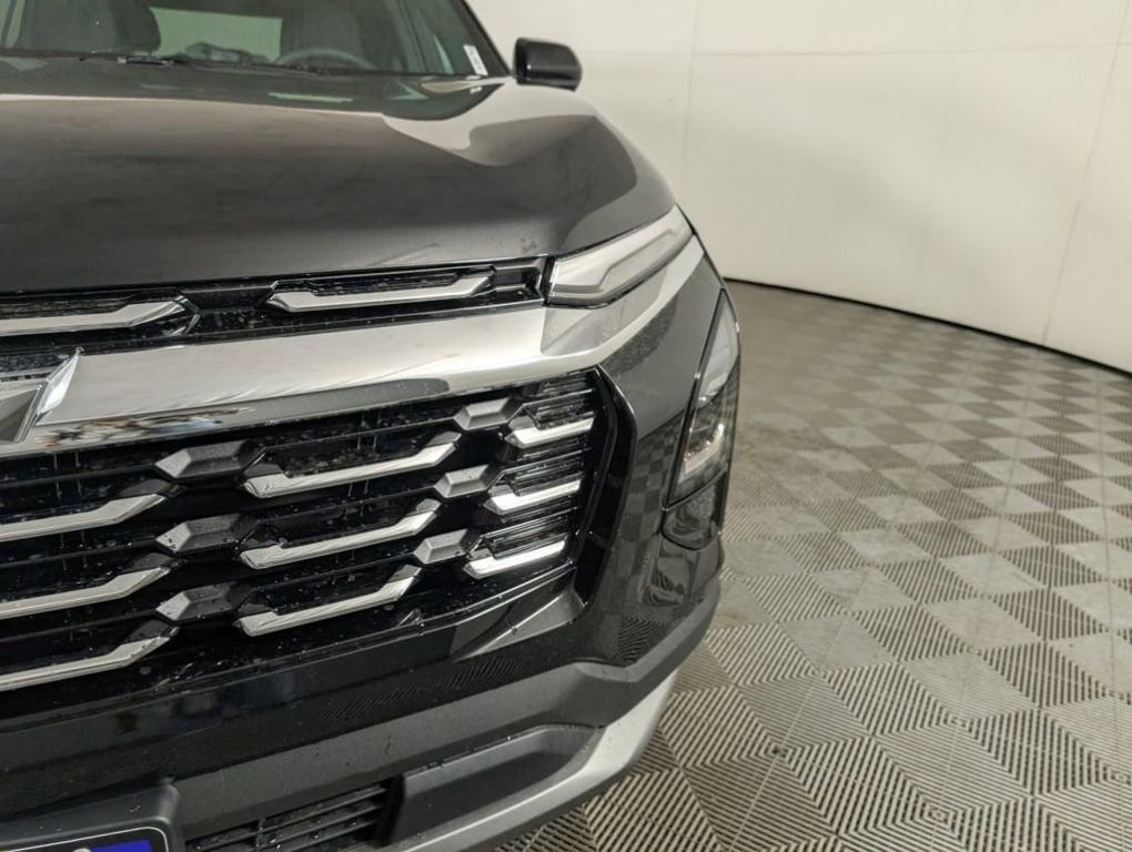 new 2026 Chevrolet Equinox car, priced at $32,196