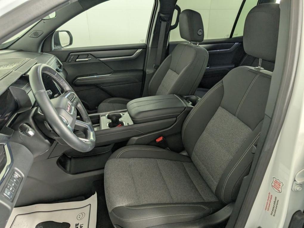 used 2025 GMC Acadia car, priced at $35,472