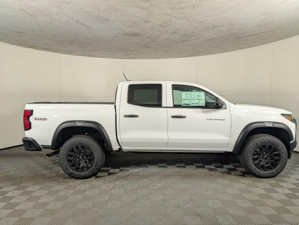 new 2026 Chevrolet Colorado car, priced at $43,094