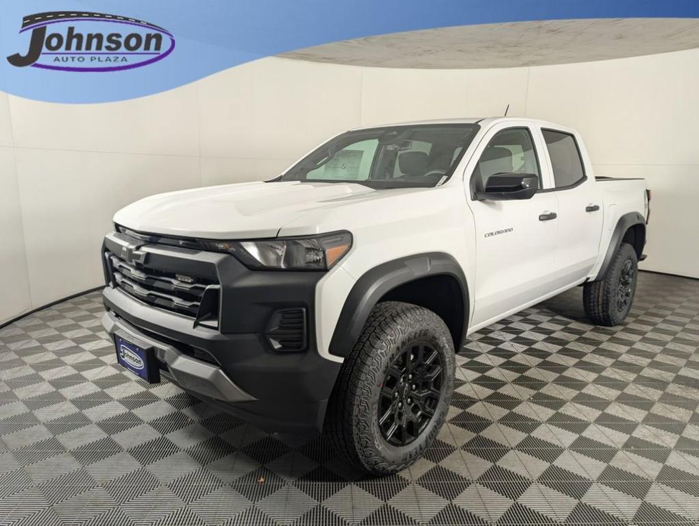 new 2026 Chevrolet Colorado car, priced at $43,094