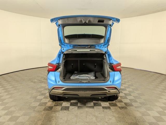 new 2025 Chevrolet Trax car, priced at $27,684