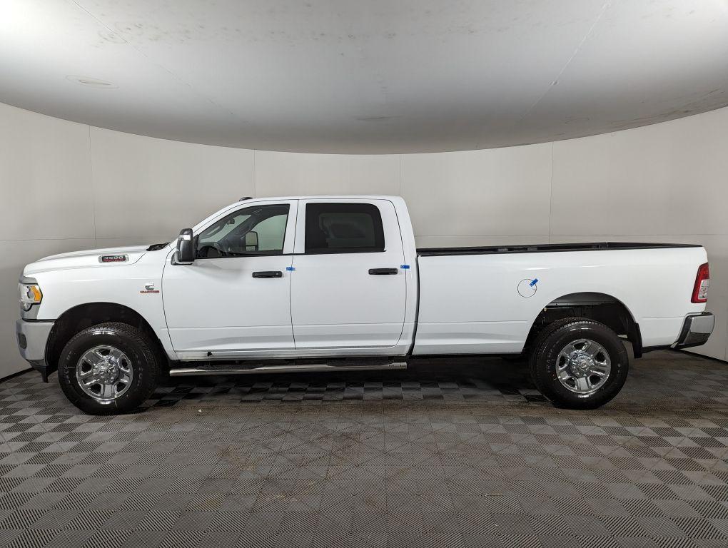 new 2024 Ram 3500 car, priced at $65,952