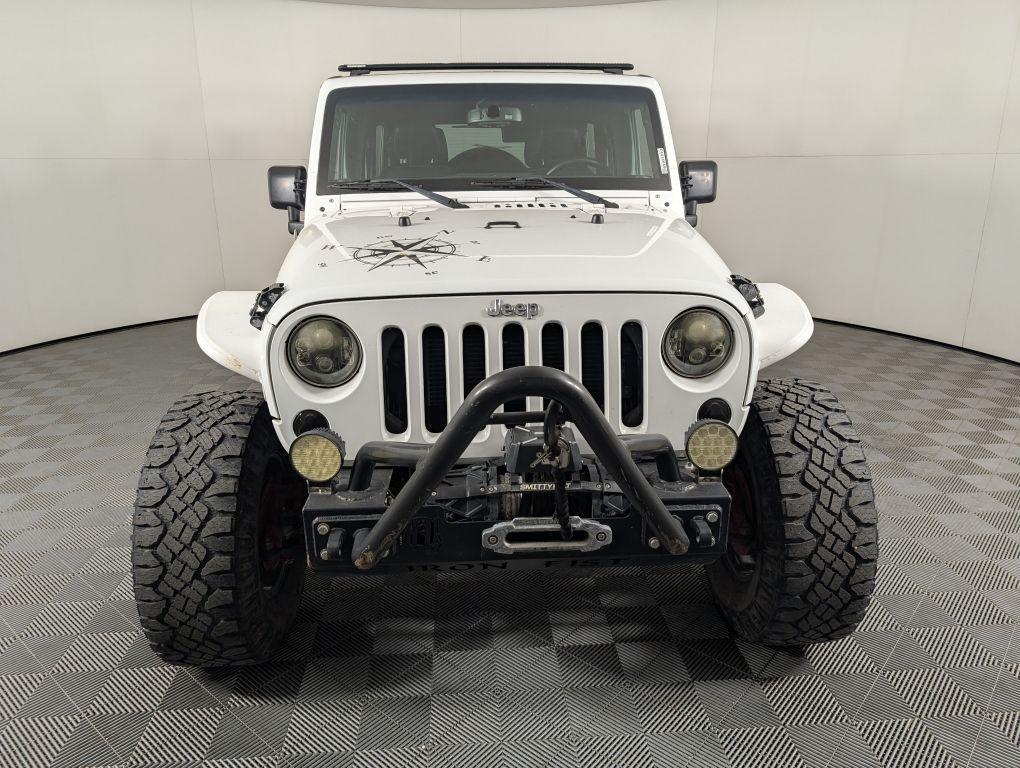 used 2015 Jeep Wrangler Unlimited car, priced at $21,488