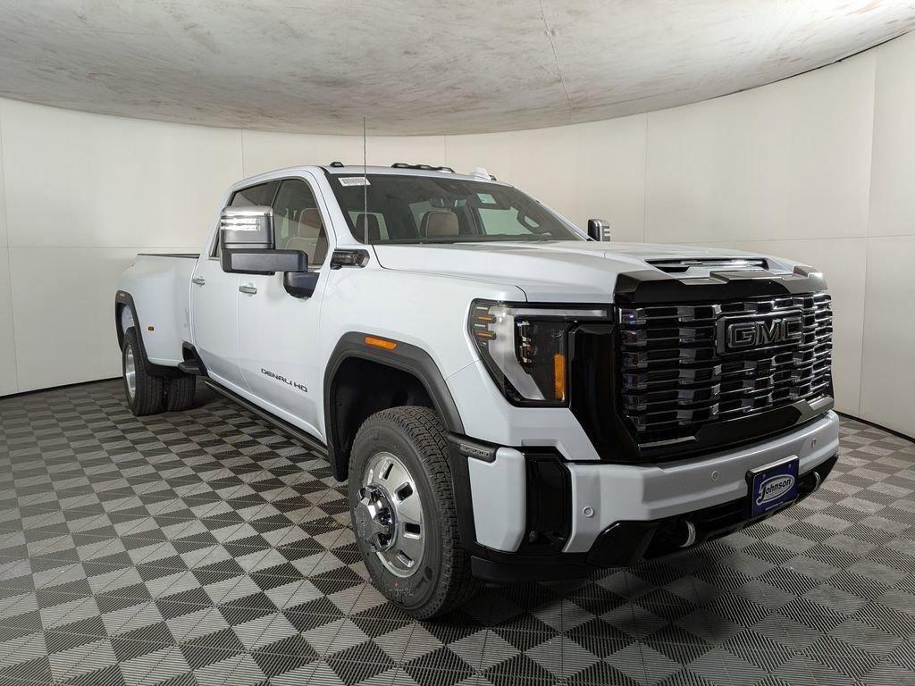 new 2026 GMC Sierra 3500 car, priced at $101,267