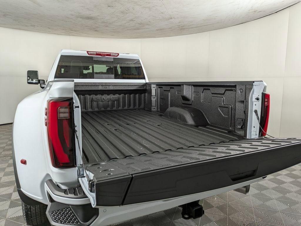 new 2026 GMC Sierra 3500 car, priced at $101,267