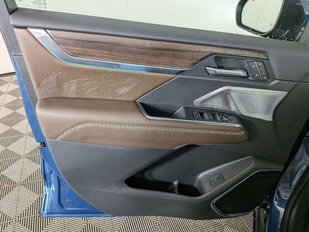 new 2026 GMC Acadia car, priced at $67,309