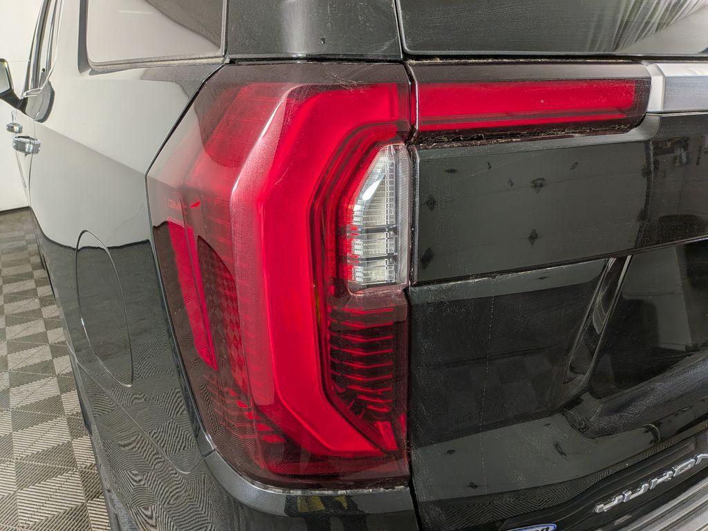 new 2025 GMC Yukon car, priced at $90,548