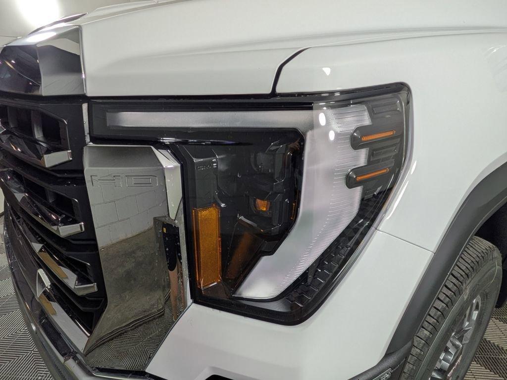 new 2025 GMC Sierra 2500 car, priced at $73,548
