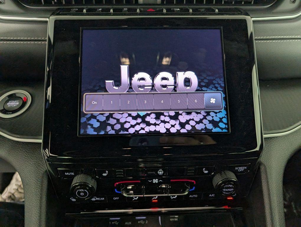 new 2025 Jeep Grand Cherokee L car, priced at $47,601