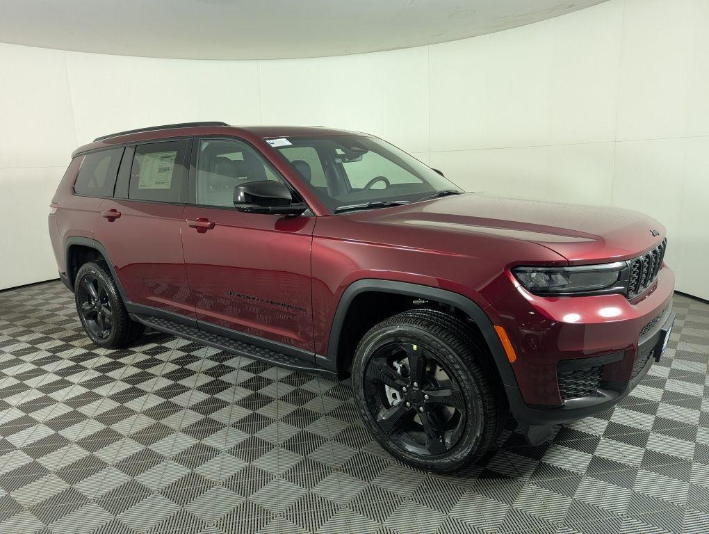 new 2025 Jeep Grand Cherokee L car, priced at $47,601