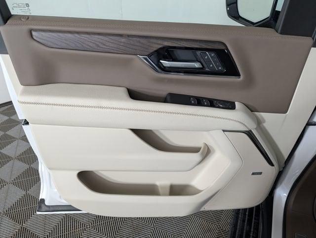 new 2025 GMC Yukon XL car, priced at $101,743