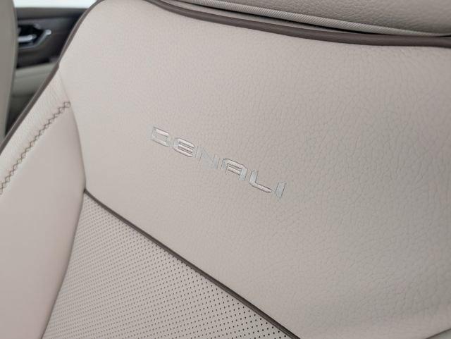 new 2025 GMC Yukon XL car, priced at $101,743