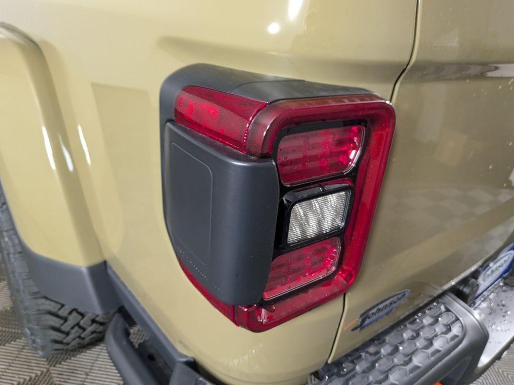 new 2025 Jeep Gladiator car, priced at $52,352