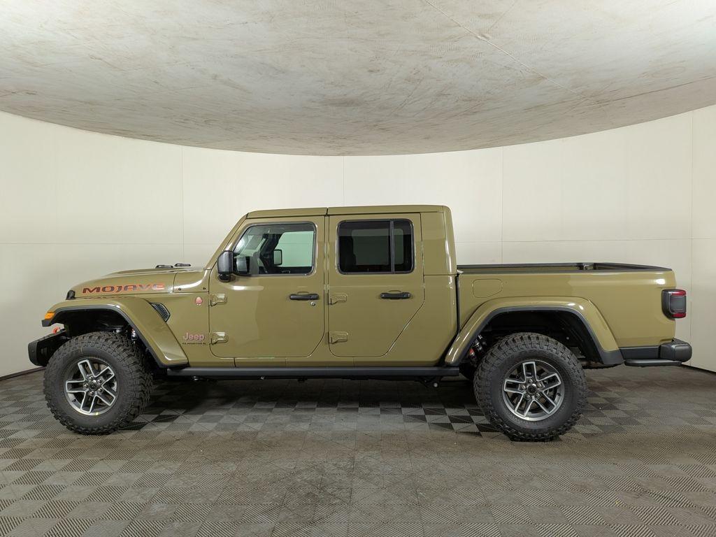 new 2025 Jeep Gladiator car, priced at $54,470