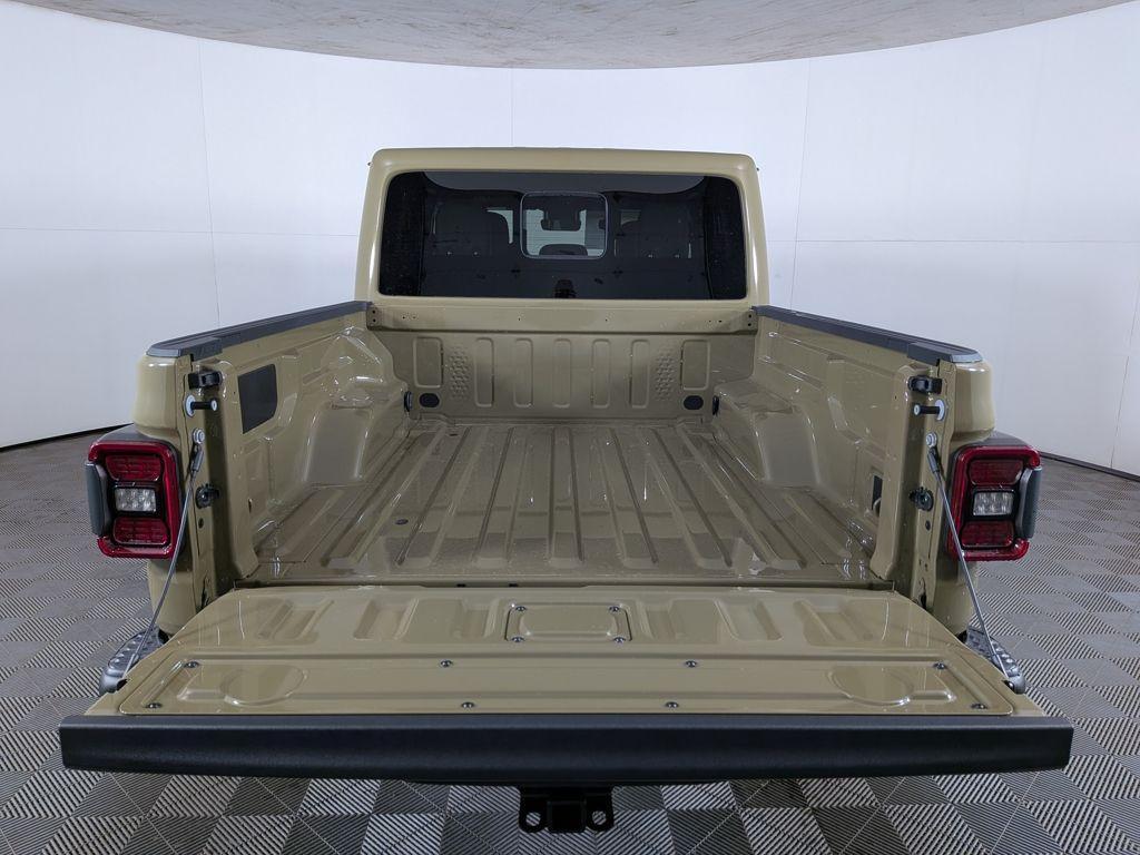 new 2025 Jeep Gladiator car, priced at $54,470