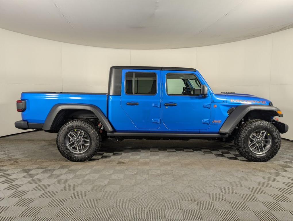 new 2025 Jeep Gladiator car, priced at $55,749