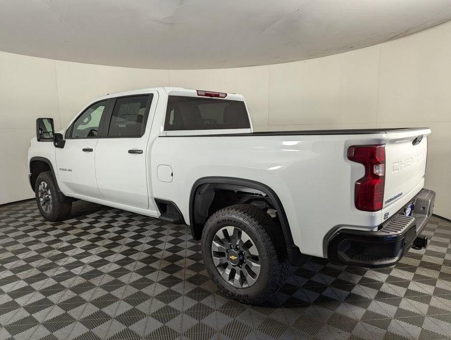 new 2025 Chevrolet Silverado 2500 car, priced at $57,883