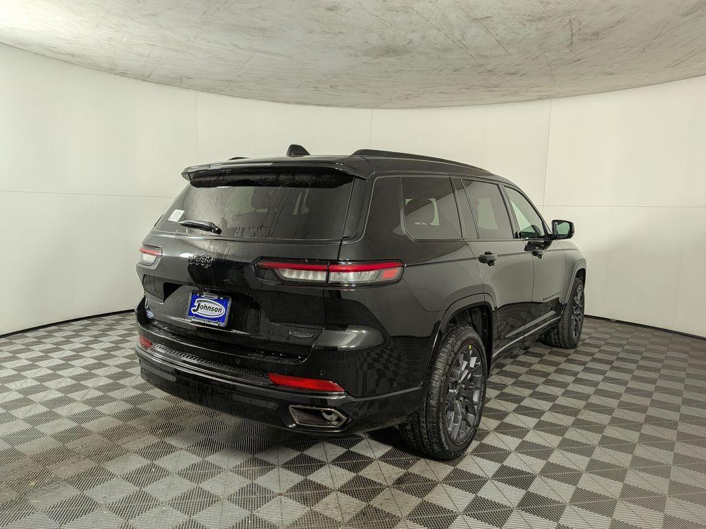 new 2025 Jeep Grand Cherokee L car, priced at $59,357