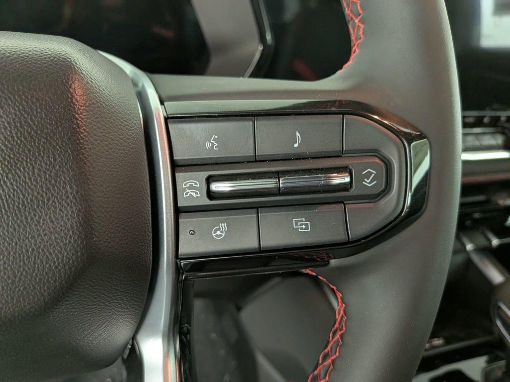 new 2025 Chevrolet Colorado car, priced at $49,582