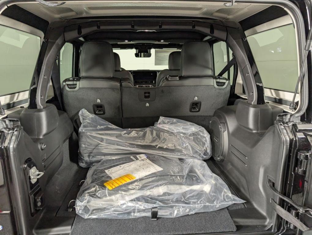 new 2025 Jeep Wrangler car, priced at $66,315