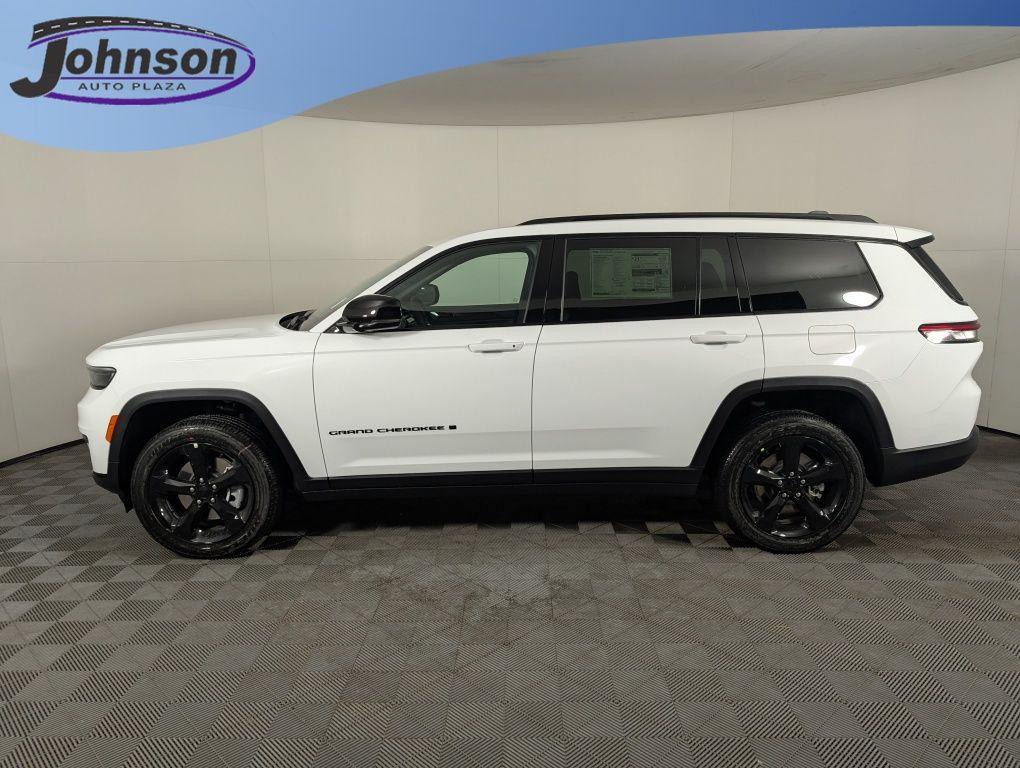 new 2025 Jeep Grand Cherokee L car, priced at $45,298