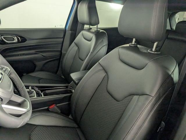 new 2025 Jeep Compass car, priced at $29,123