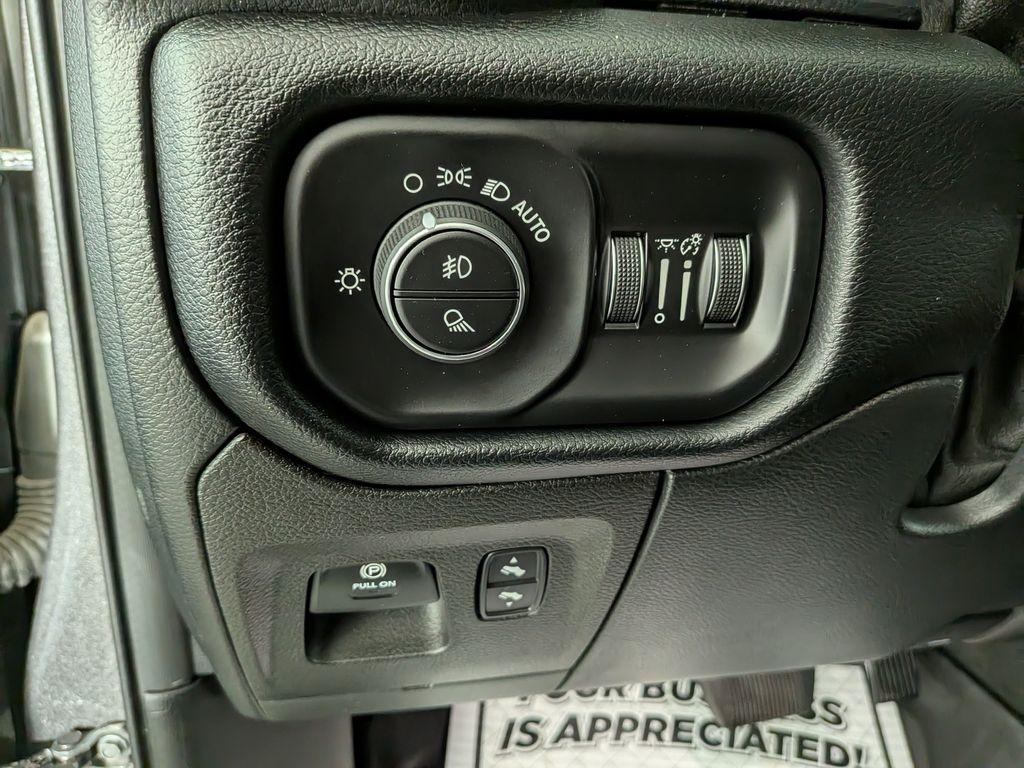 used 2022 Ram 1500 car, priced at $37,112