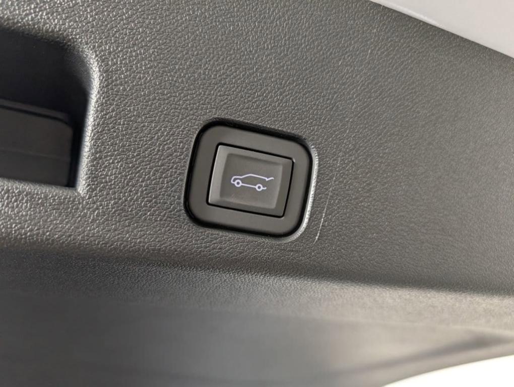 new 2026 Buick Enclave car, priced at $63,124