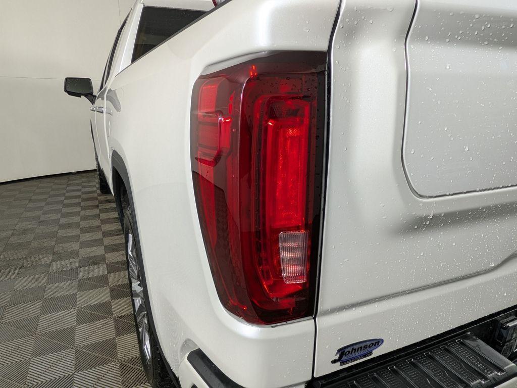 used 2023 GMC Sierra 1500 car, priced at $54,288