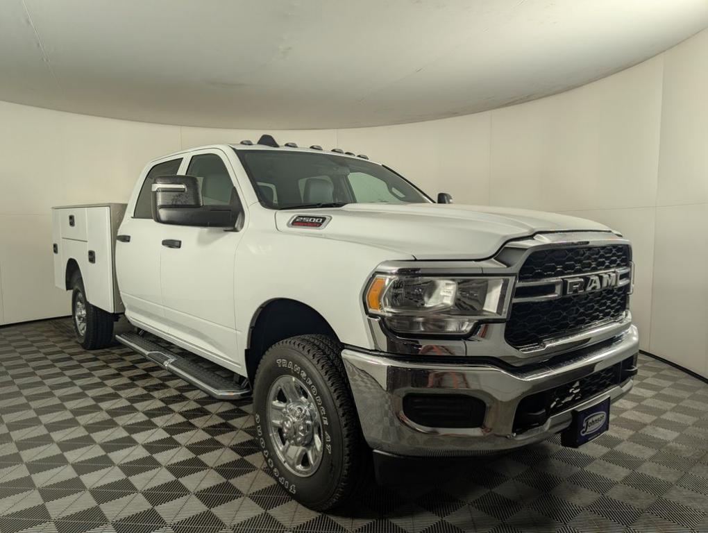 new 2024 Ram 2500 car, priced at $61,058