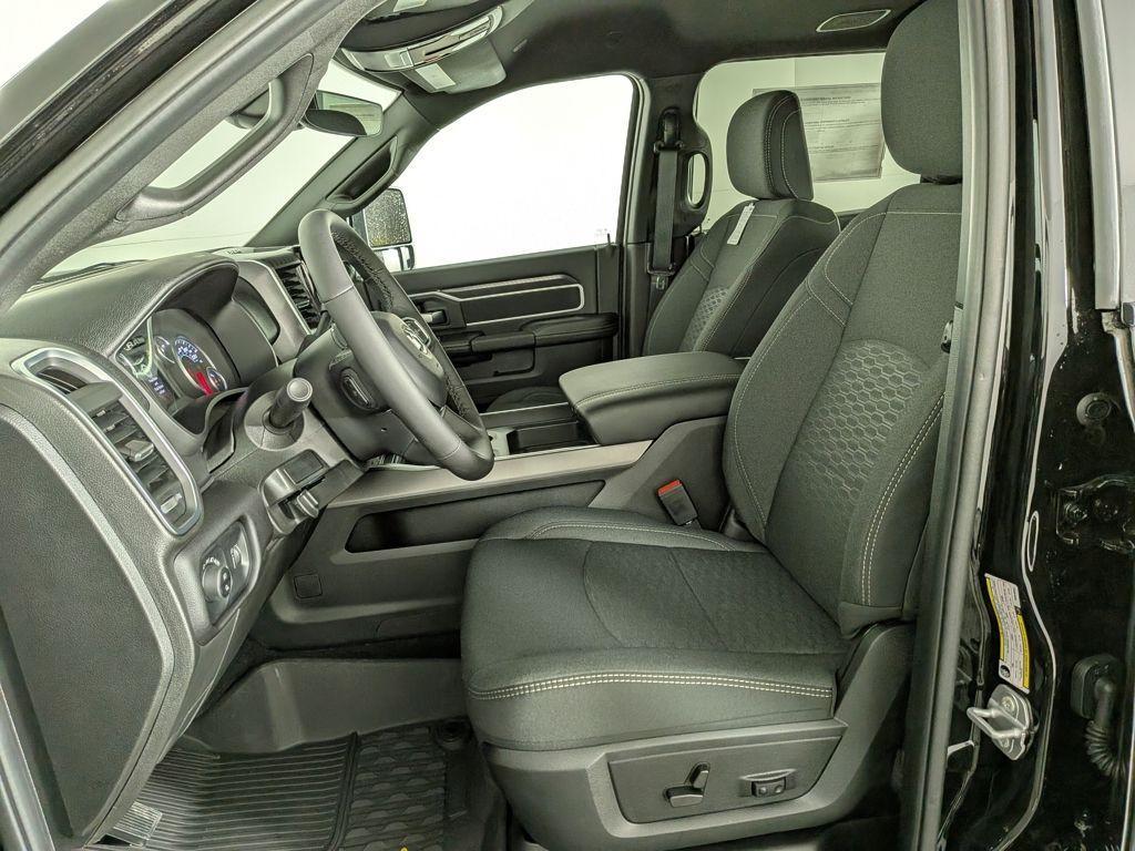 new 2025 Ram 2500 car, priced at $71,606