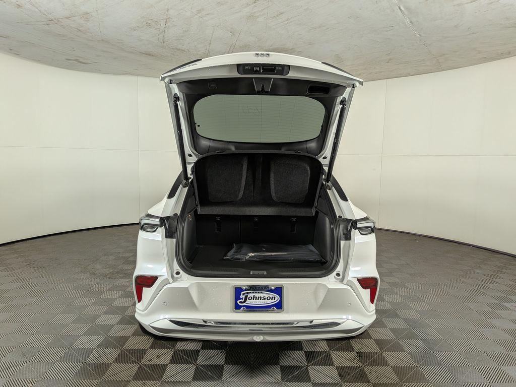 new 2026 Buick Envista car, priced at $31,755