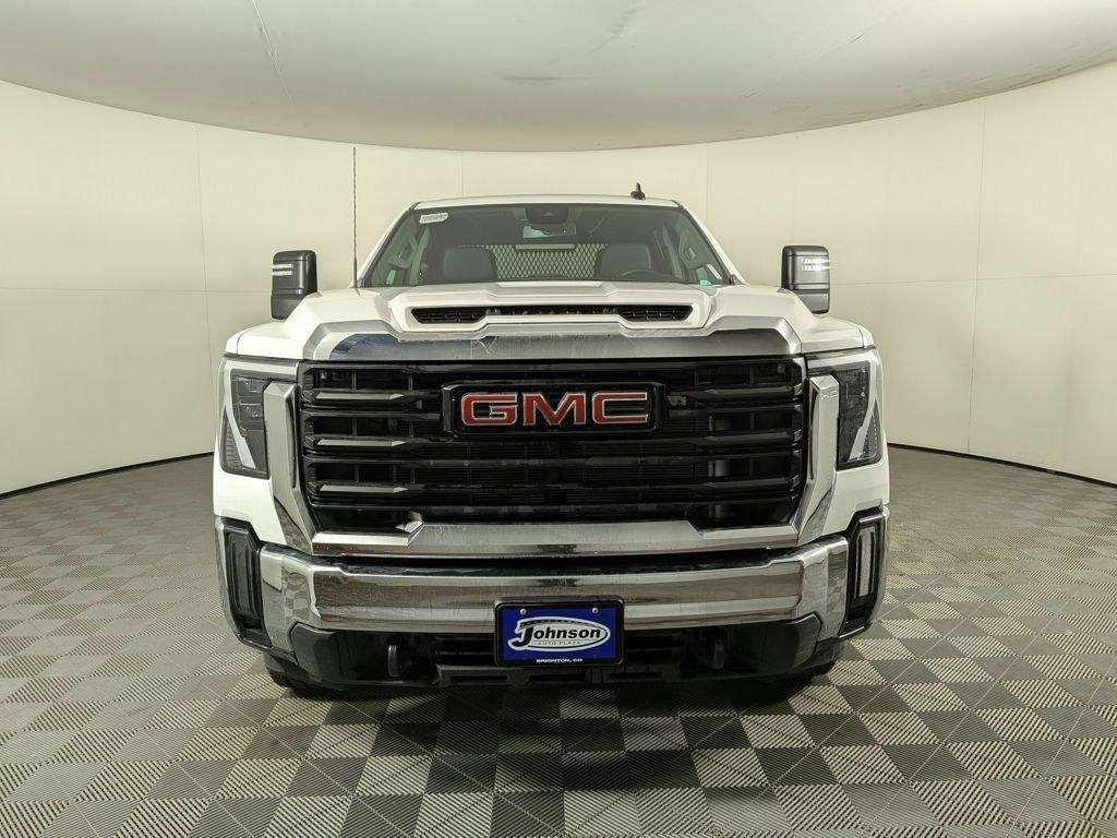 new 2025 GMC Sierra 2500 car, priced at $60,674