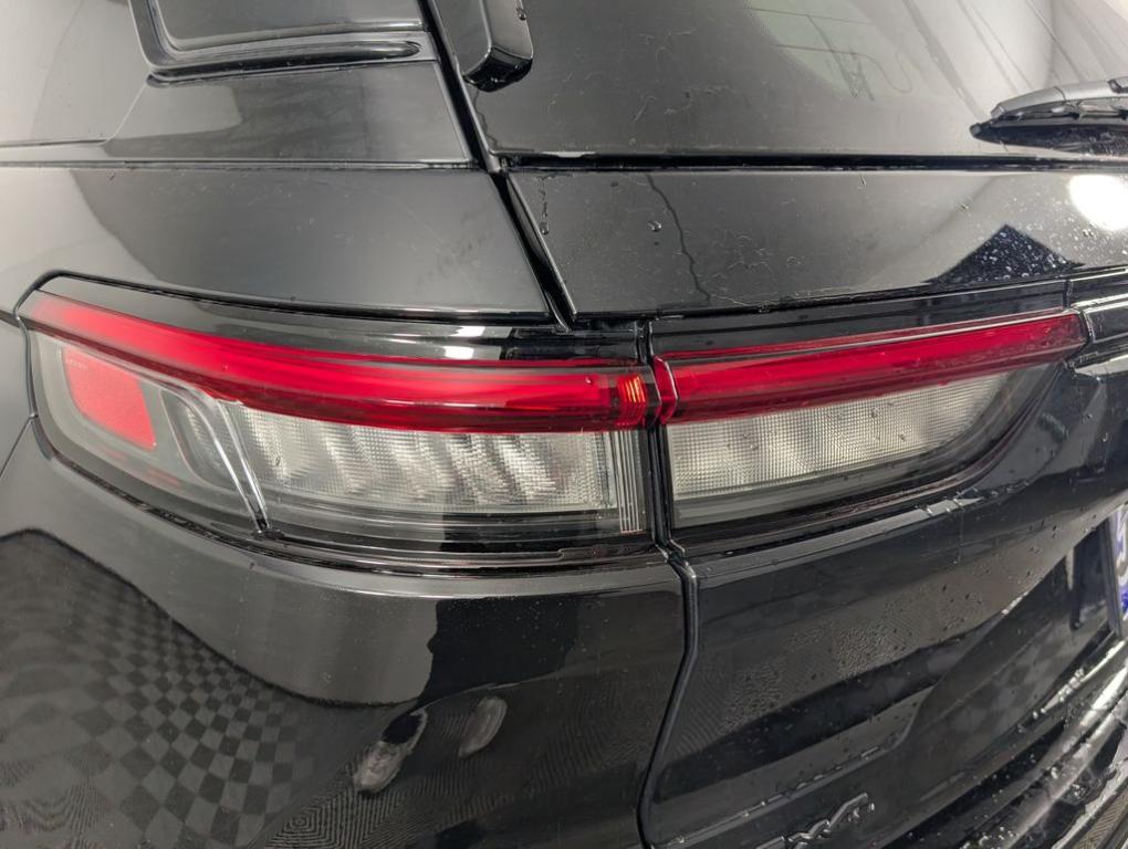 new 2025 Jeep Grand Cherokee car, priced at $44,495
