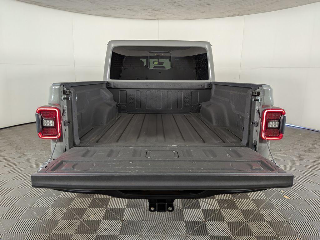 used 2021 Jeep Gladiator car, priced at $37,488