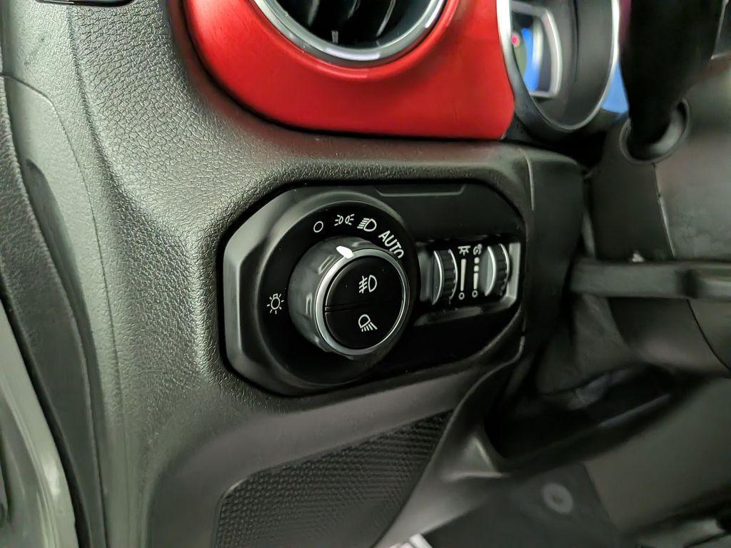 used 2021 Jeep Gladiator car, priced at $37,488