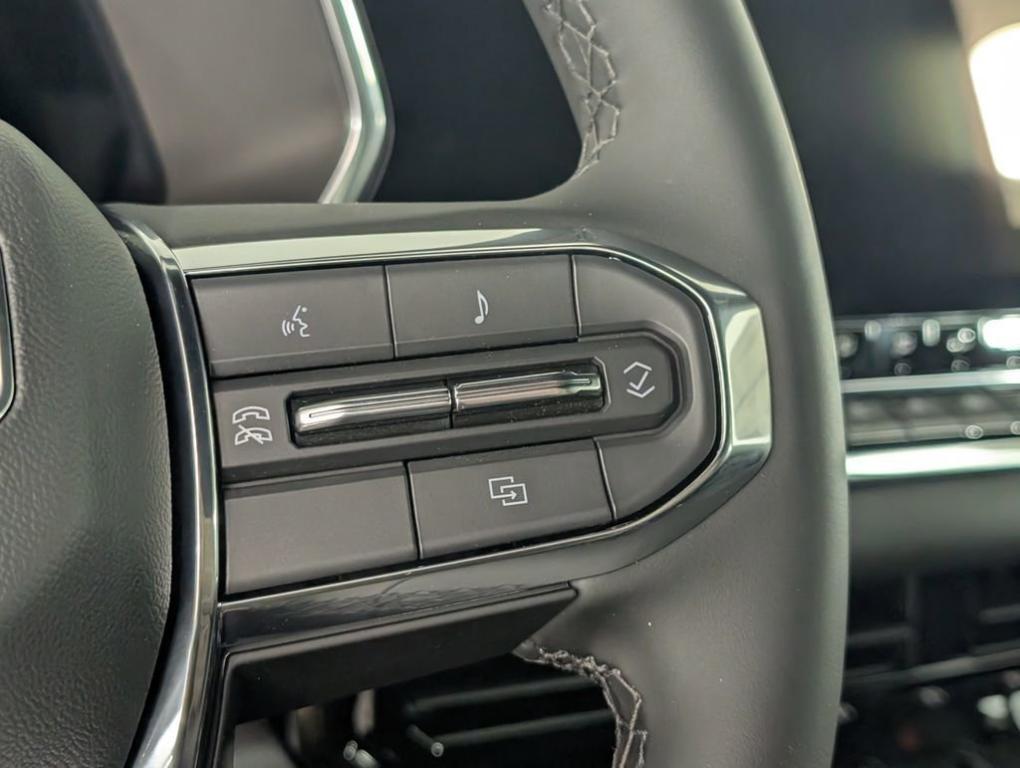 new 2025 GMC Canyon car, priced at $48,530