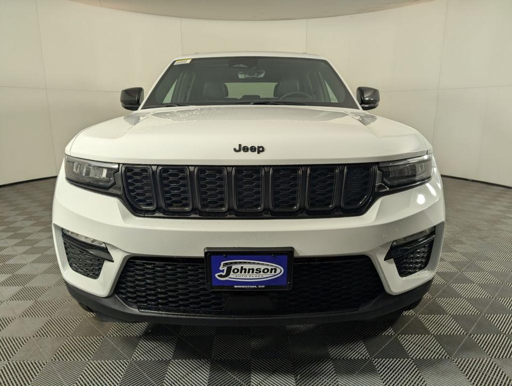 new 2025 Jeep Grand Cherokee car, priced at $46,960