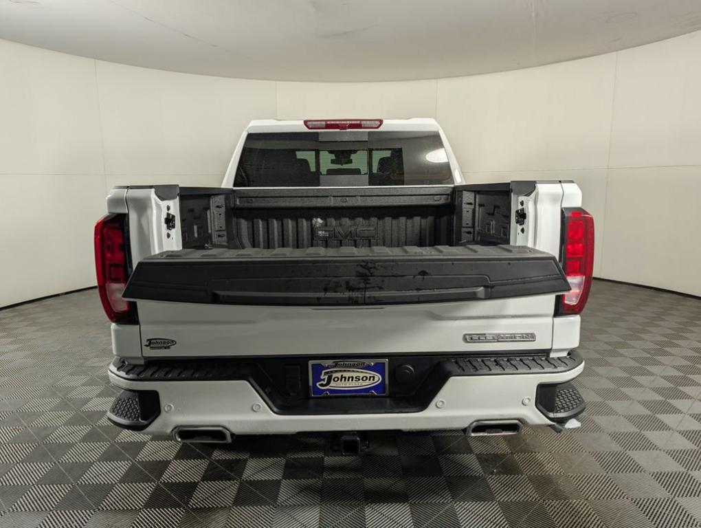 new 2025 GMC Sierra 1500 car, priced at $64,279