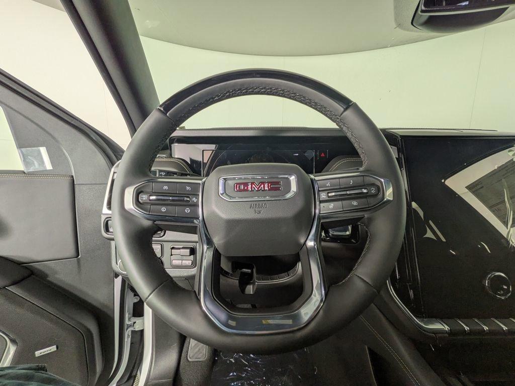 new 2025 GMC Yukon XL car, priced at $80,159