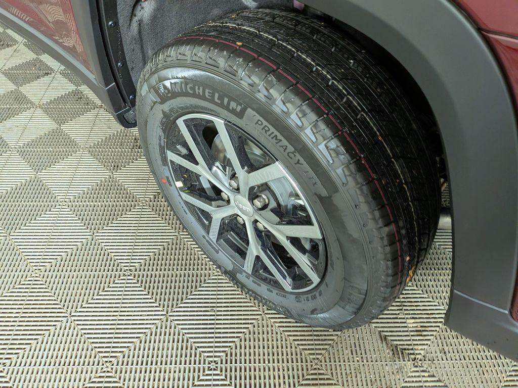 new 2025 Jeep Grand Cherokee L car, priced at $43,835