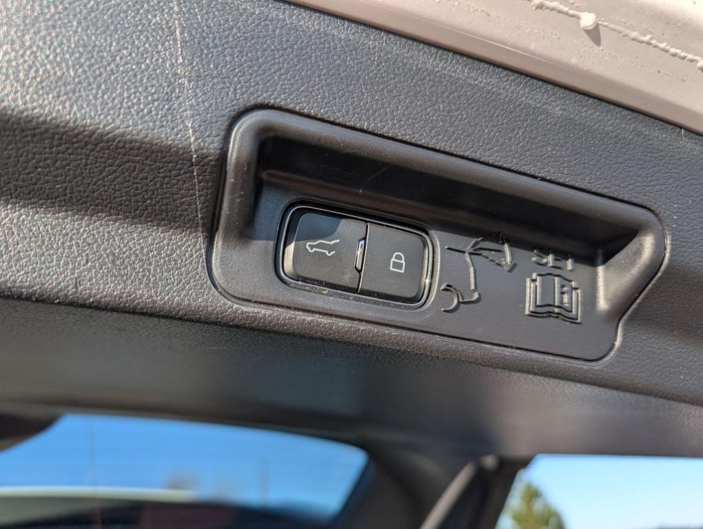 used 2022 Ford Explorer car, priced at $34,988