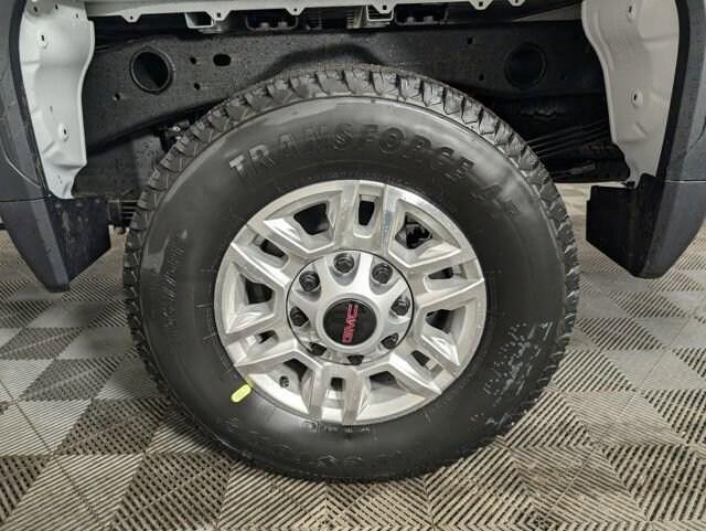 new 2025 GMC Sierra 2500 car, priced at $53,374