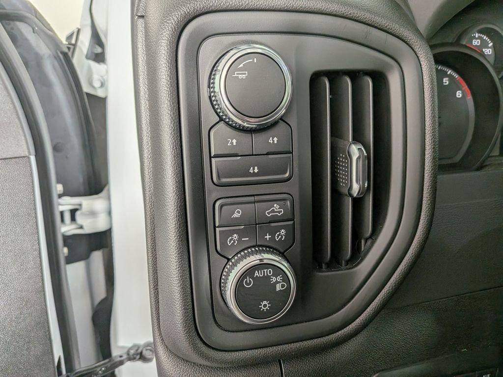 new 2025 GMC Sierra 2500 car, priced at $60,674