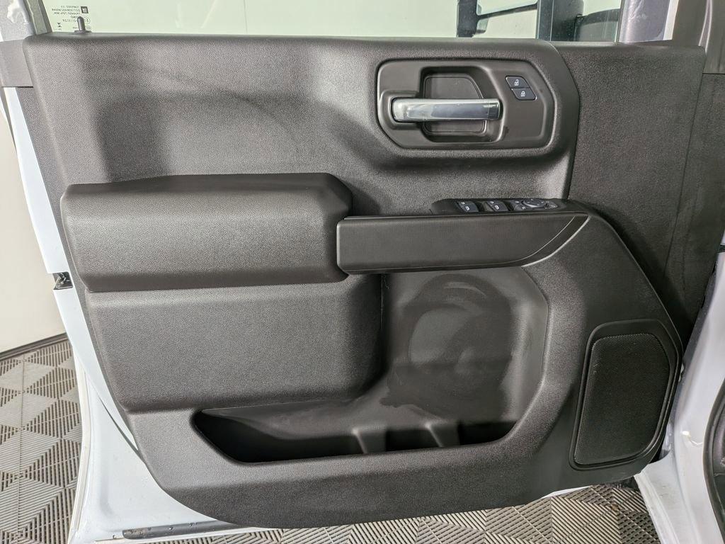 new 2025 GMC Sierra 2500 car, priced at $60,674