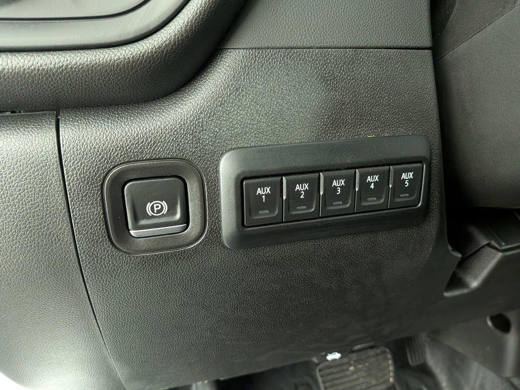 new 2025 GMC Sierra 2500 car, priced at $60,674
